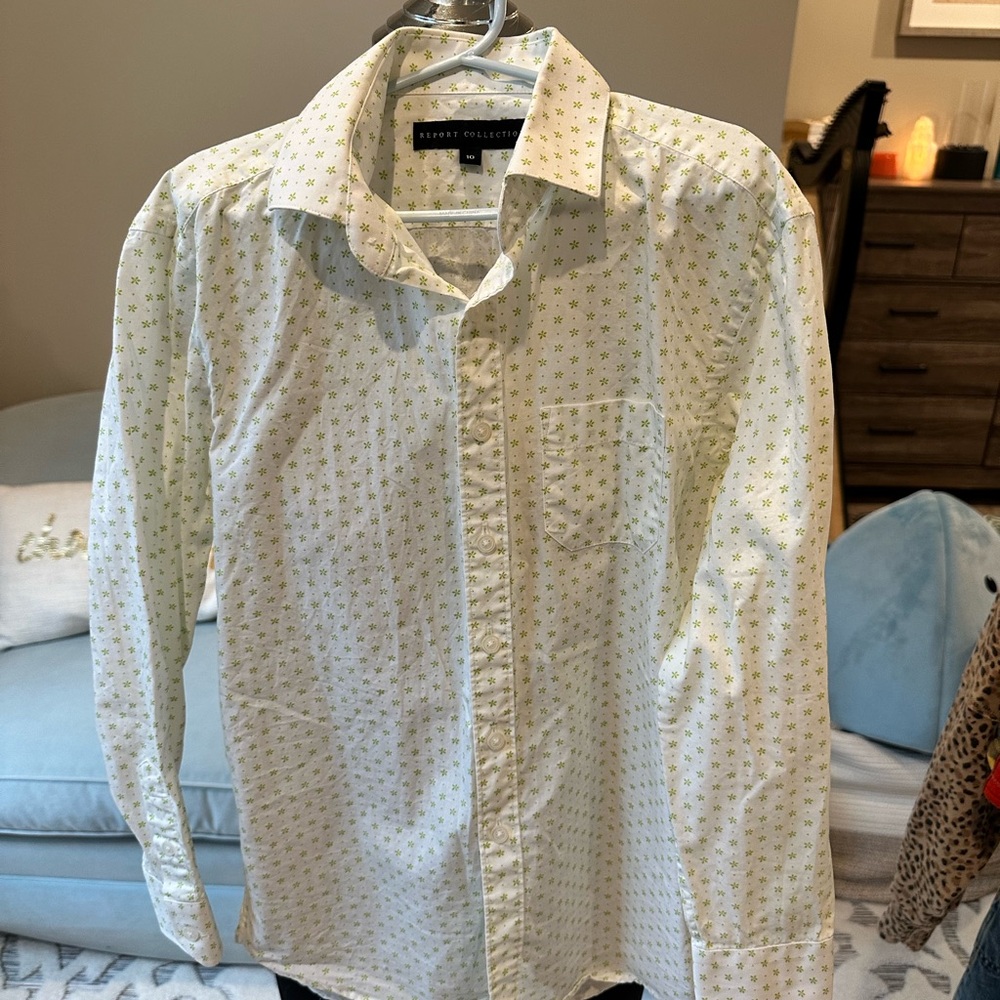 Report Collection White Shirt with Green Pattern